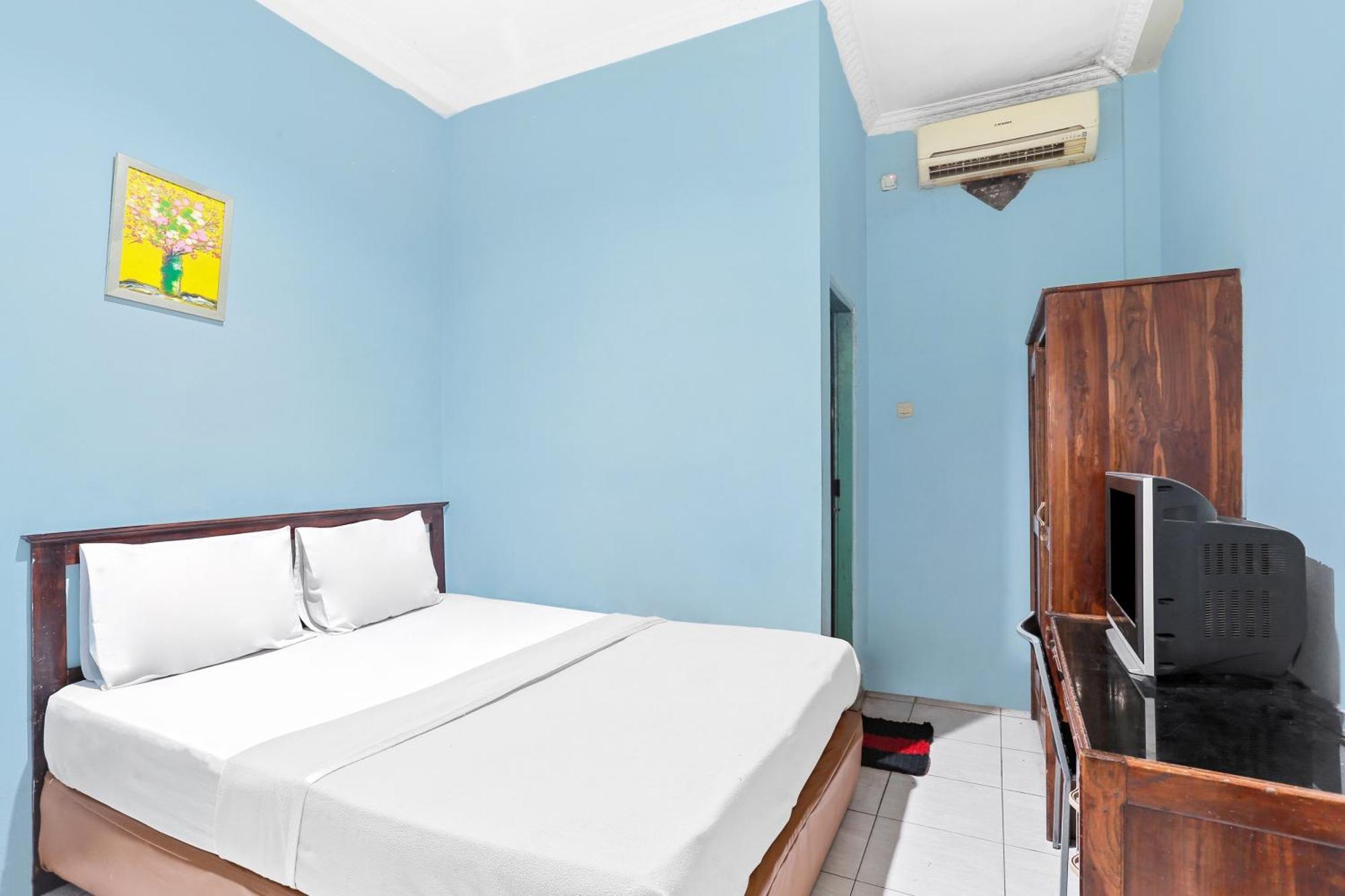 Oyo 93046 Hotel Fortuna Parepare Exterior foto