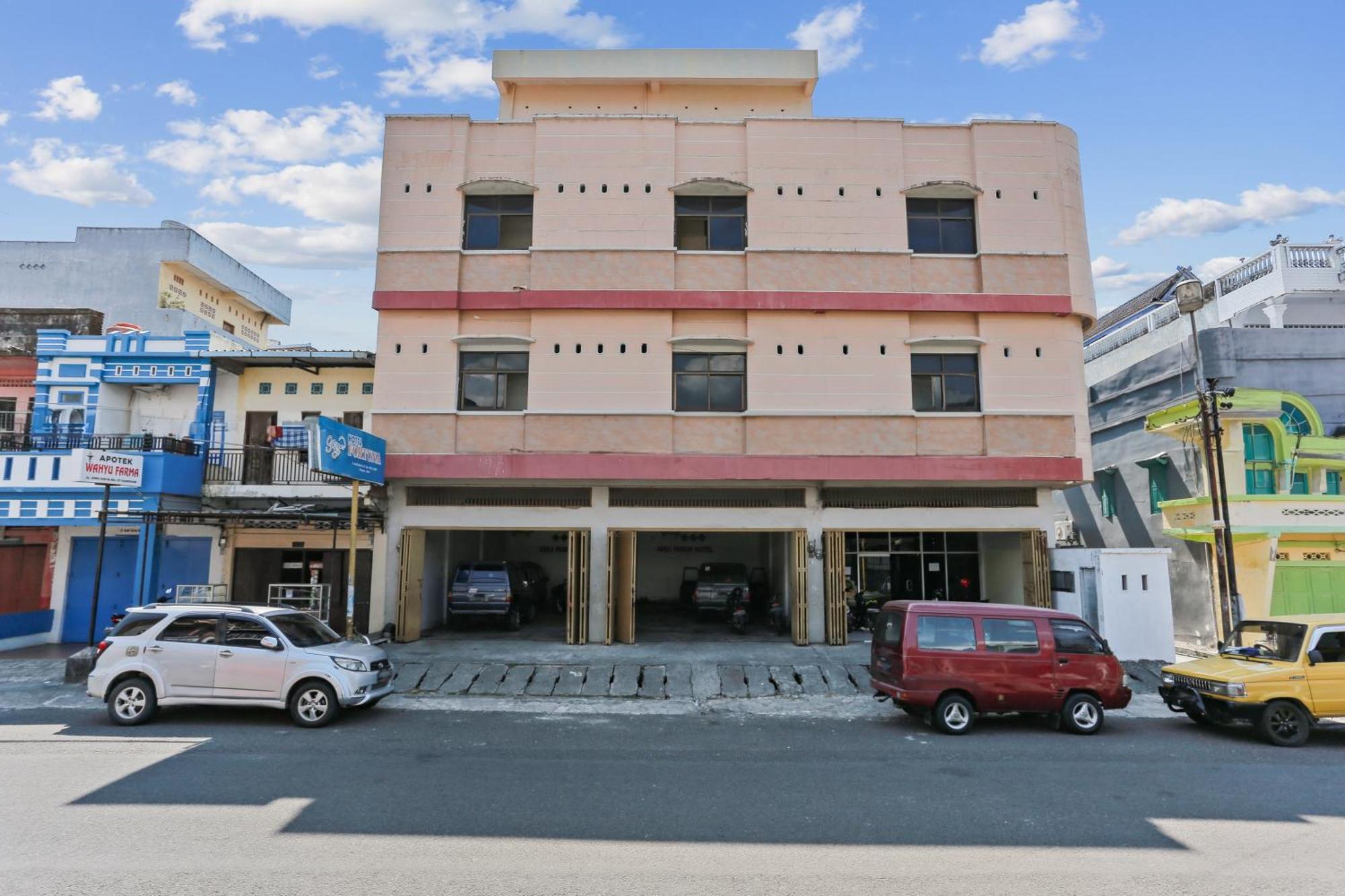 Oyo 93046 Hotel Fortuna Parepare Exterior foto